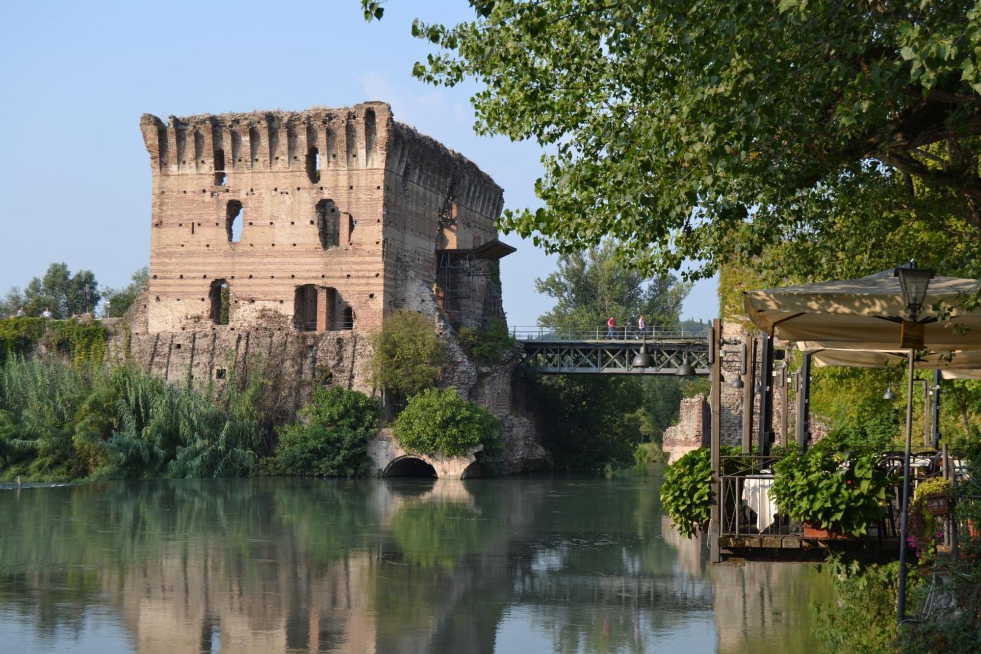 Le Finestre Su Borghetto Hotel Valeggio sul Mincio Exterior foto